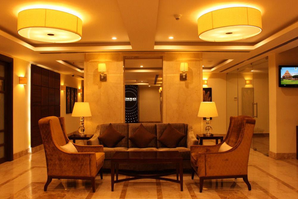 Quality Inn Viha Kumbakonam Bagian luar foto