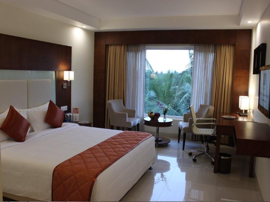 Quality Inn Viha Kumbakonam Bagian luar foto