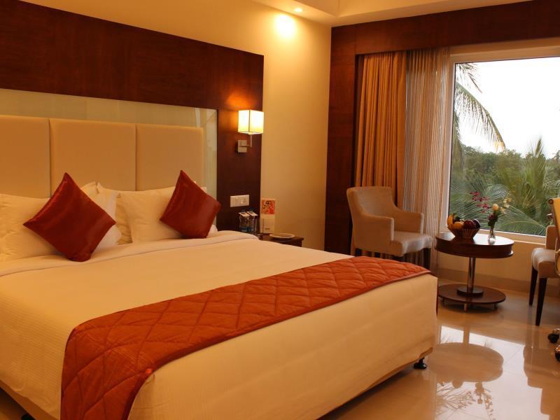 Quality Inn Viha Kumbakonam Bagian luar foto