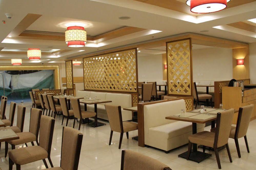 Quality Inn Viha Kumbakonam Bagian luar foto